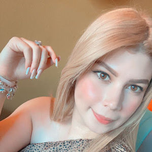 Meet your Posher, Vivian